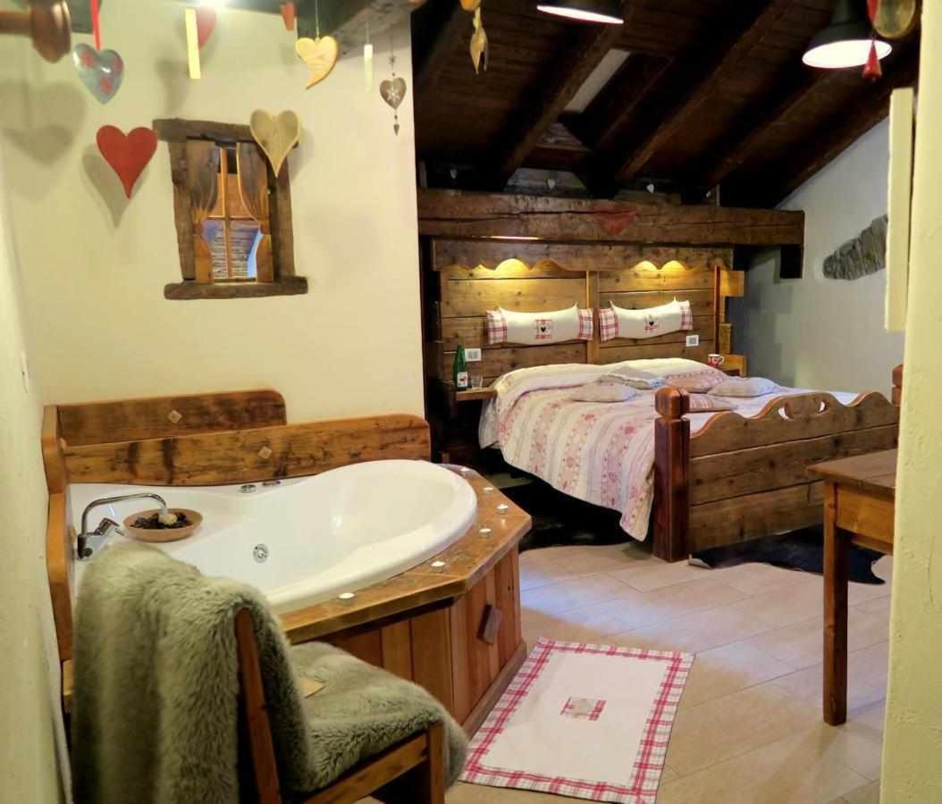 Romantica Con Vasca Idromassaggio Ferienhaus *