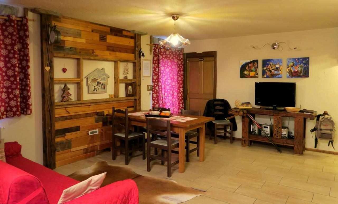 Romantica Con Vasca Idromassaggio Ferienhaus